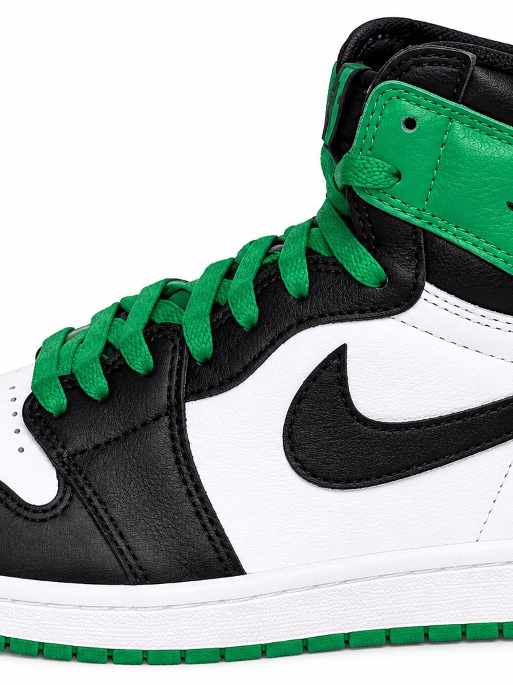 Air Jordan 1 Retro High OG Lucky Green Men’s Size 11 DZ5485-031